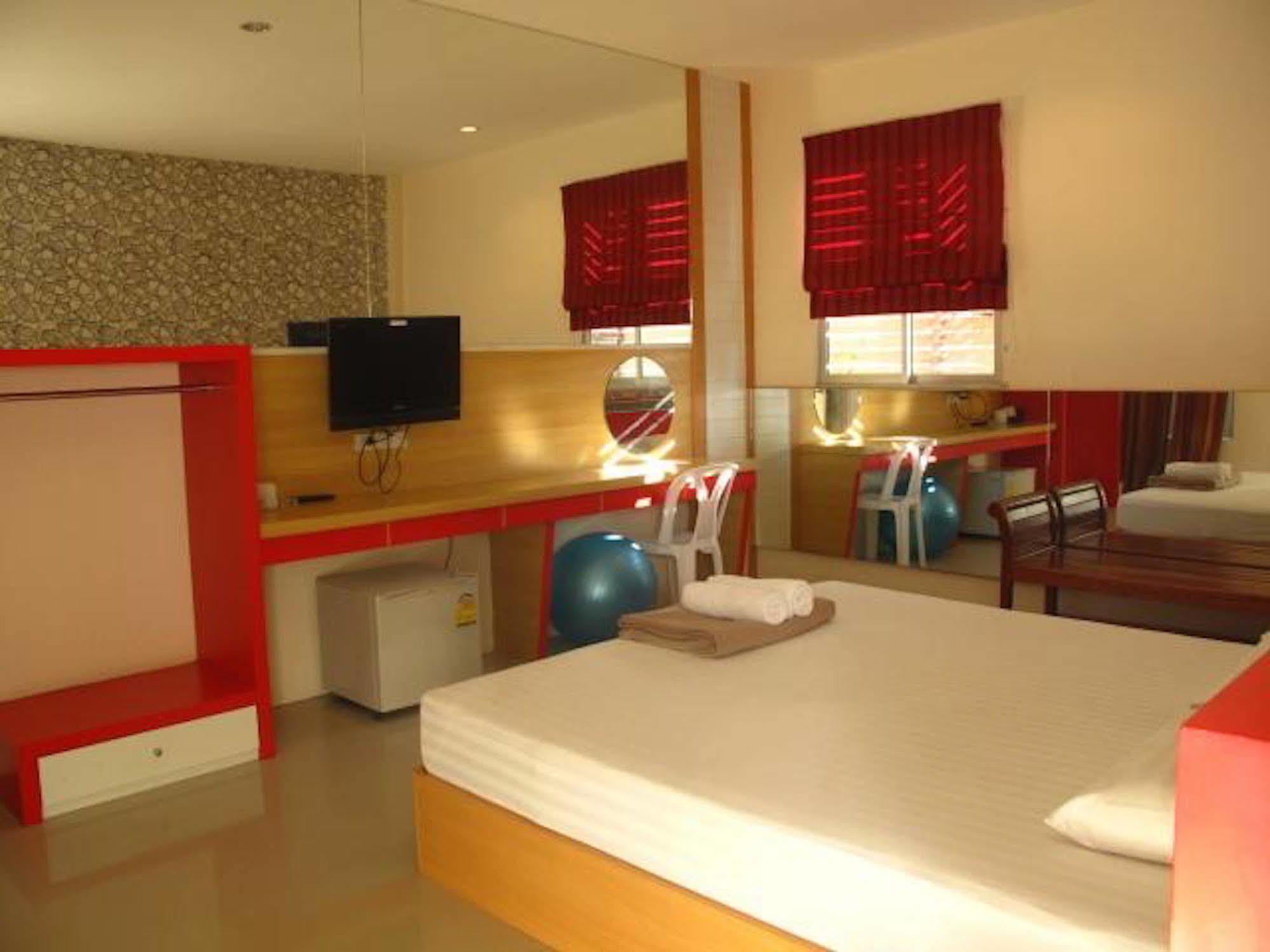 Sabai Sabai Hotel Сонгкла Екстериор снимка