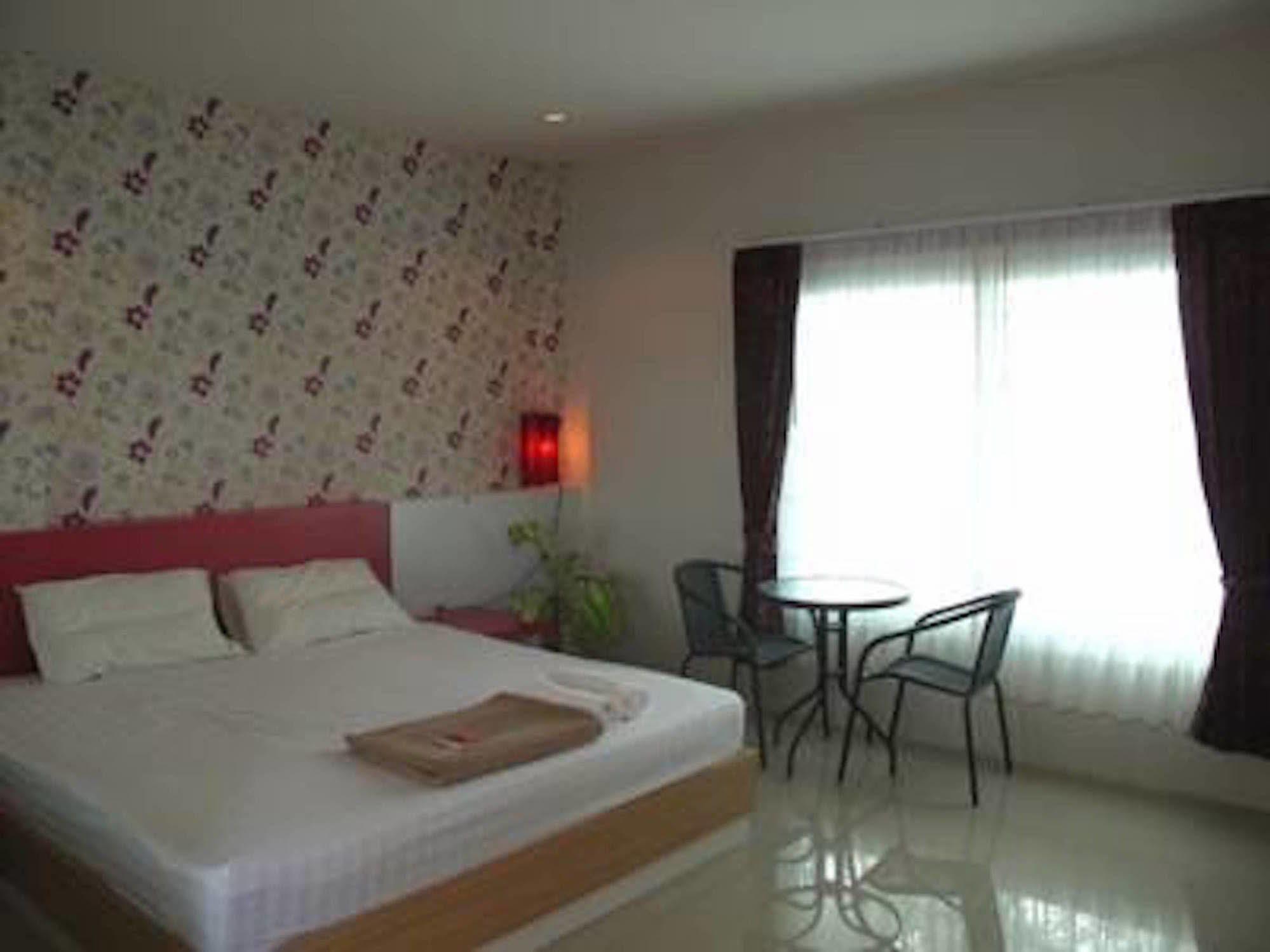 Sabai Sabai Hotel Сонгкла Екстериор снимка