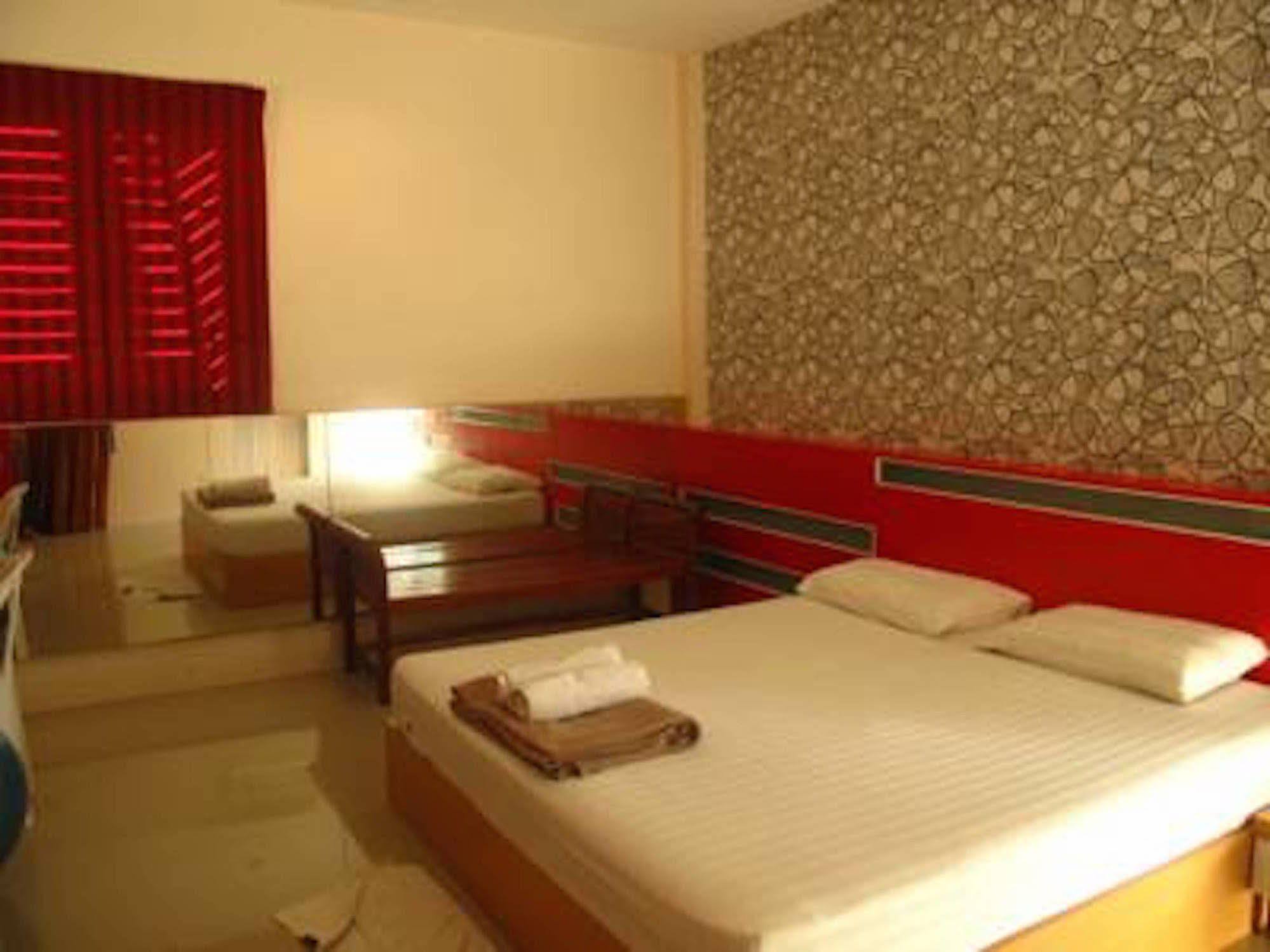 Sabai Sabai Hotel Сонгкла Екстериор снимка